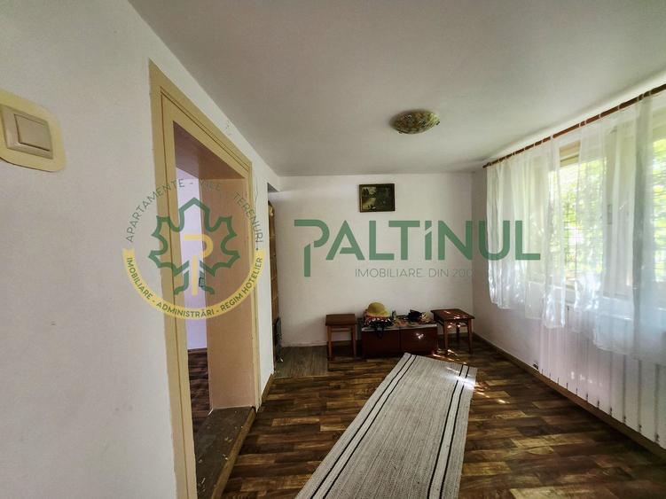 Casa de vanzare Nucet, la 21 km de Sibiu, 864 mp teren cu pomi fructiferi