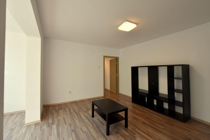 Apartament 3 camere - de inchiriat - zona Iulius Town