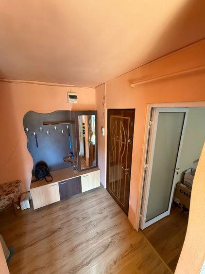 Apartament 3 camere, 66 mp utili, 2 băi, dressing  – bloc cărămida