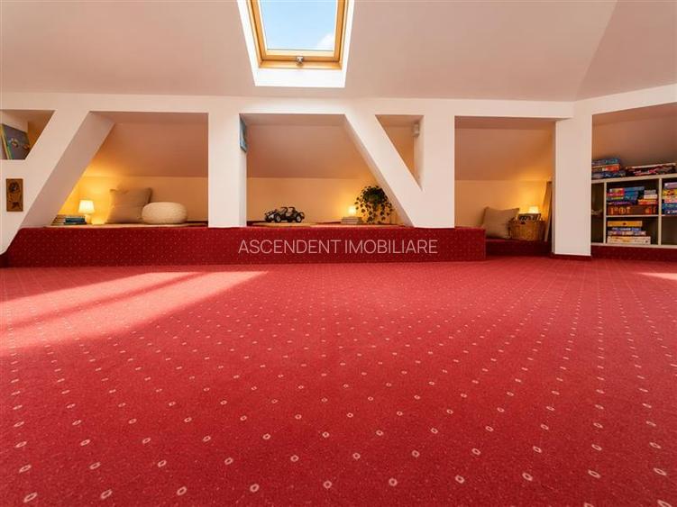 Spatiu cu personalitate: Vila pretabila si centru educational, 700 mp teren, Har - 9