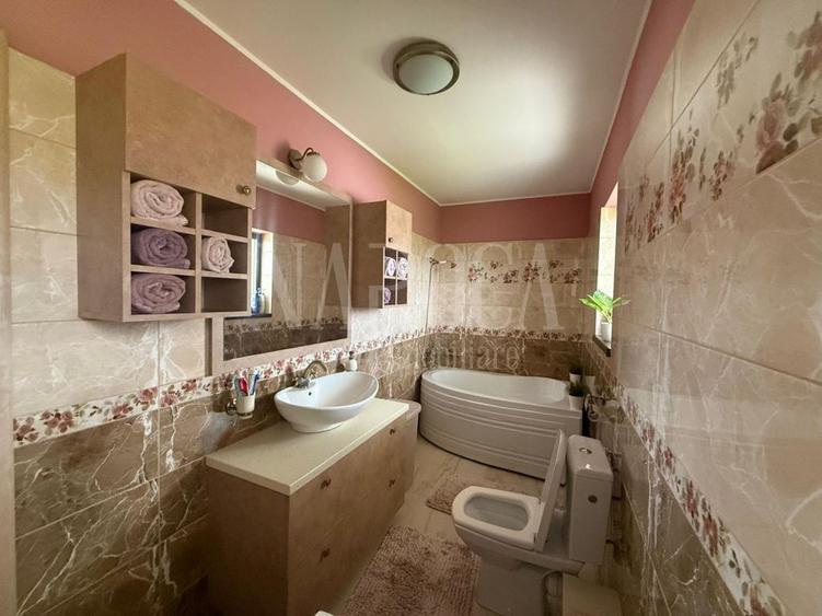 Casa 4 camere de vanzare in Floresti