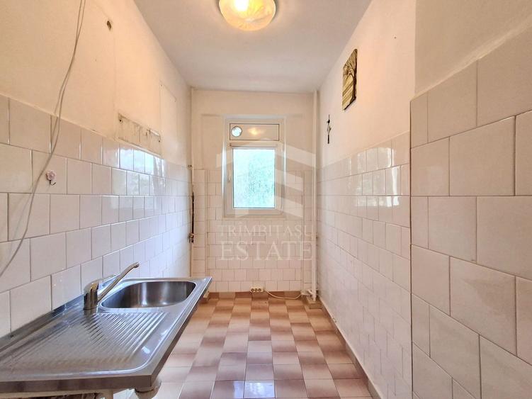 De Vanzare Apartament 2 Camere  zona  Tei,  Lacul Tei,  Metrou Obor