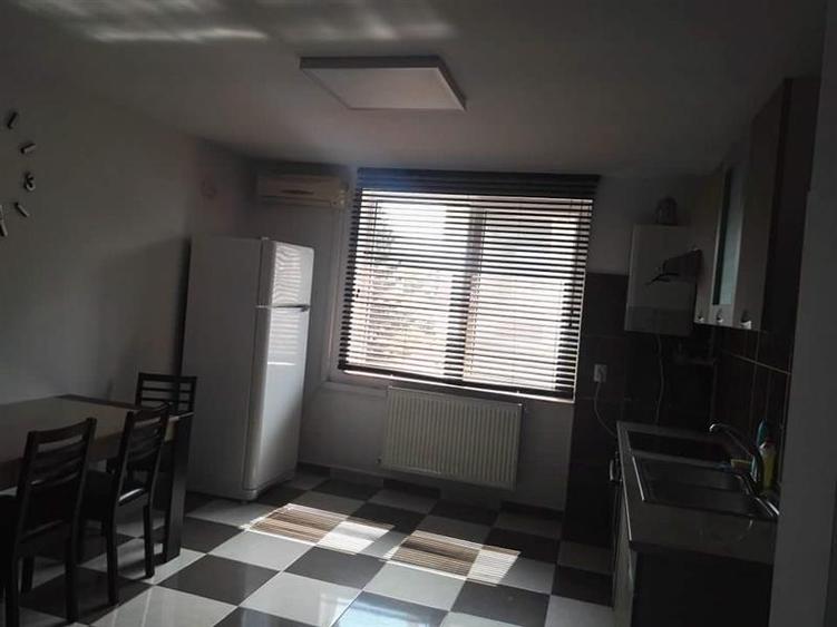 Apartament 2 camere zona 7 Nov la 20 min de UMFST
