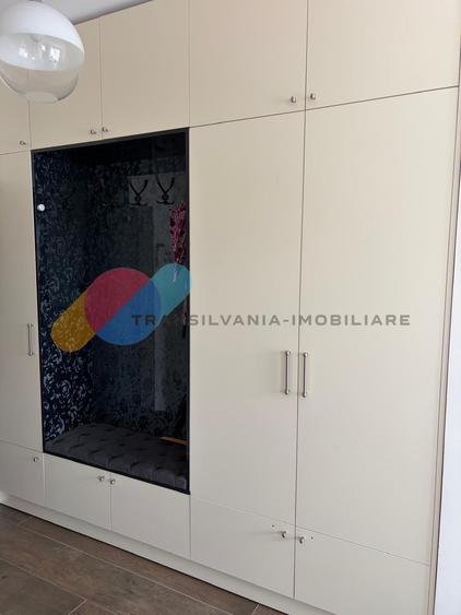 Apartament 3 camere, 72 mp + 2 terase, parcare și boxă, Chinteni