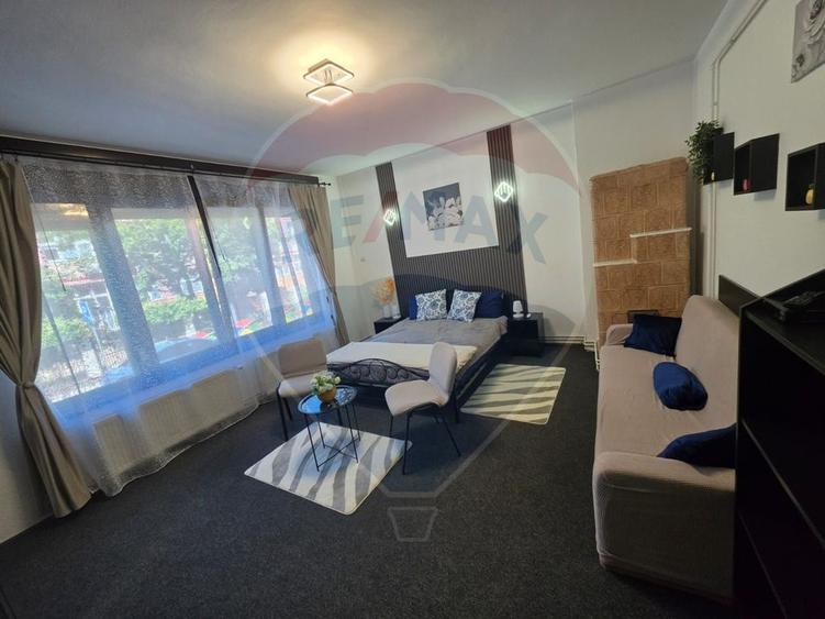 Apartament cu 2 camere de închiriat în zona P-ta Romana