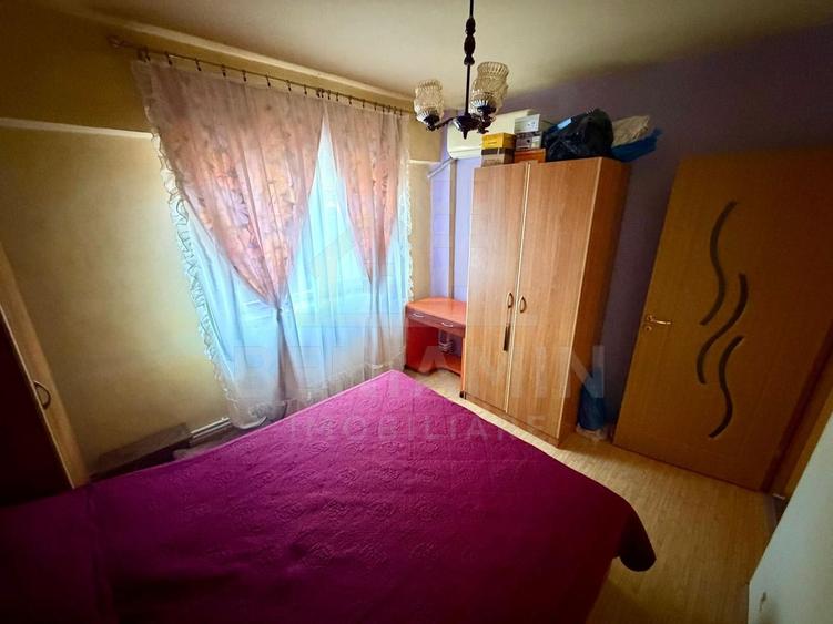 3 camere decomandat - 2 bai etaj 3 - 67mp - centrala - Electroputere