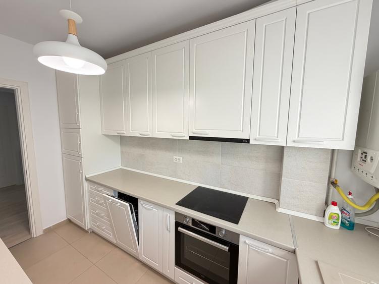 Inchiriere 2 camere | zona Pacurari | loc de parcare subteran
