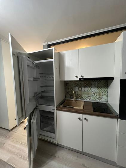 Garsoniera de lux, moderna, totul nou ,bloc nou, 350 euro ,termen lung, Campus