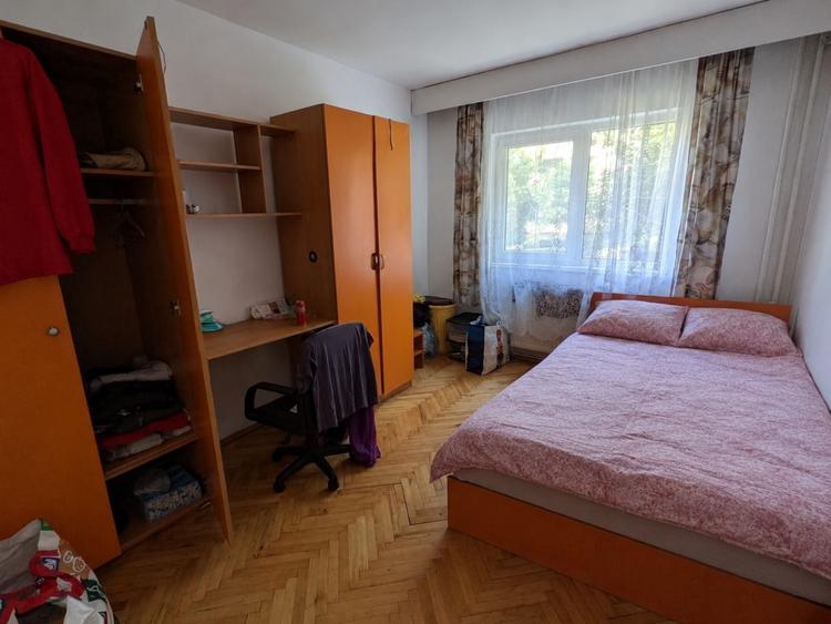 Apart. studentesc cu 3 dormitoare, Cart. Plopilor, aproape de Centru