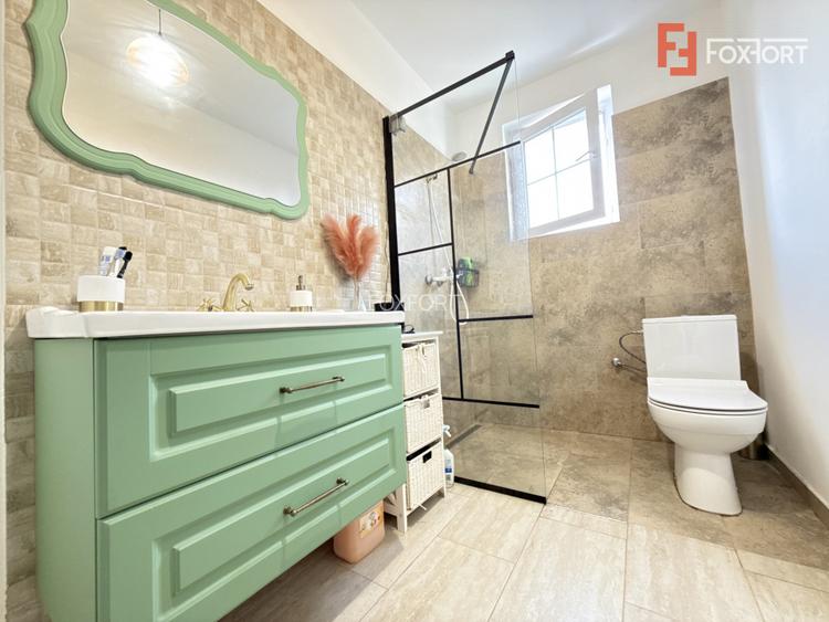 Casa cu 5 camere, 219 mp utili si 588 mp teren, de vanzare in Sanmihaiu Roman - 37