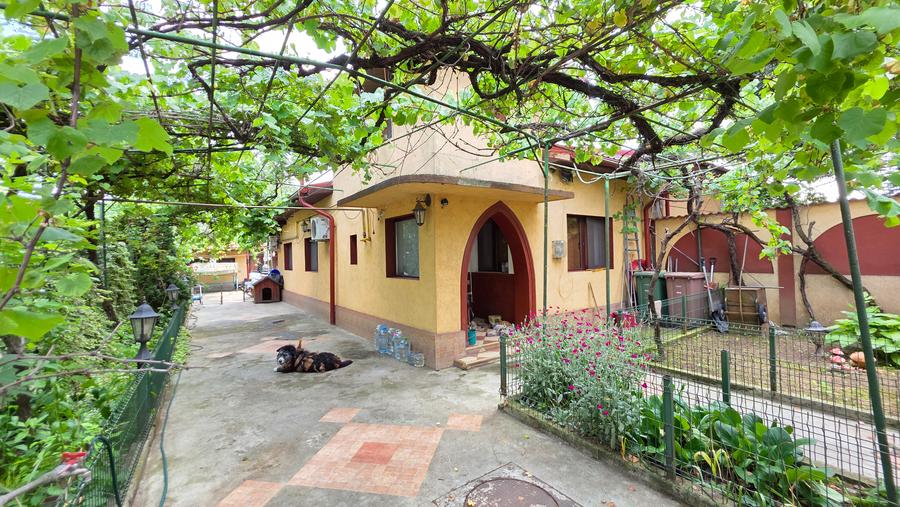 Laminorului I Casa de vanzare I Parter + Pod I 124 mp I Curte I Parcare
