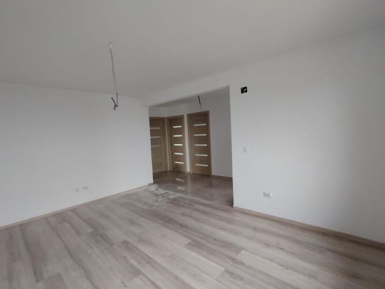 Casa cu 3 camere, intabulata, Horpaz