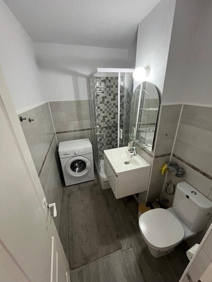 Garsonieră 27 mp mobilată, la cheie – Zona Gării, Etaj 6, baie nouă, direct de l