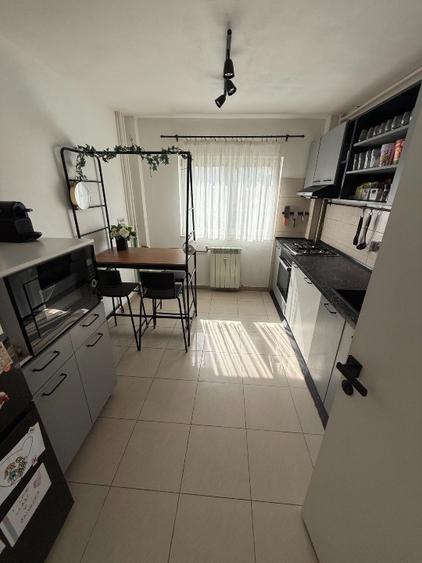 Apartament 3 camere | Obor | 75 mp | Etaj 1 | Decomandat | 2 băi