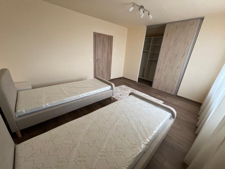 Închiriez casă 3 camere decomandate – tip duplex, zona Calea Cisnădiei