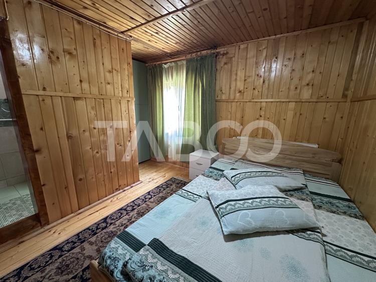 Cabana spatioasa la 5 km de Partia Sureanu complet mobilata si utilata