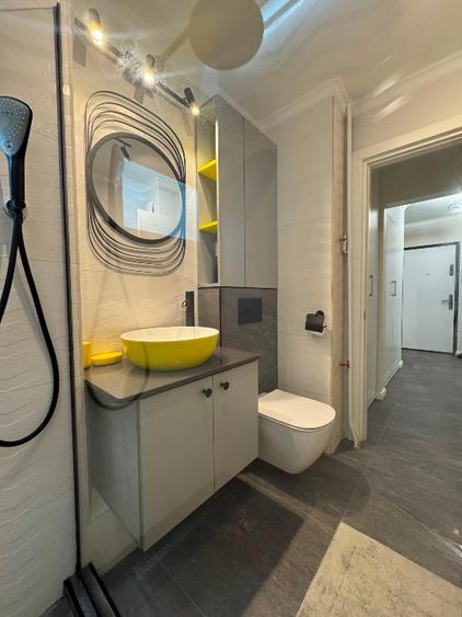 Apartament 2 camere complet renovat, 2 minute de metrou Brancoveanu si parc