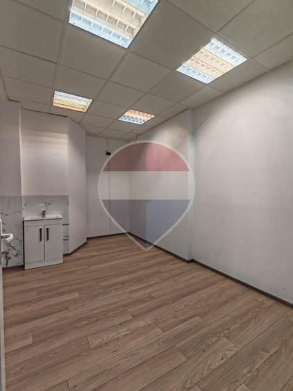 Spațiu comercial de 78mp de vânzare în zona Noua, Brasov
