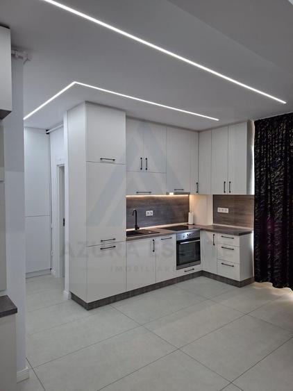 Penthouse cu terasa generoasa 53 mp prima inchiriere Calea Surii Mici
