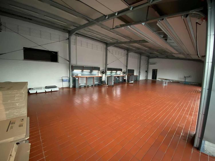 Spațiu manufacturier de închiriat – Zona Episcopia, Oradea-SC0137