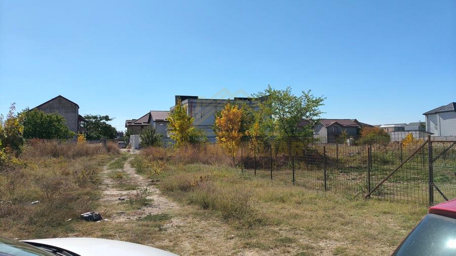 Teren Intravilan - 1.495 mp - Zona Case - Leordeni / Rasaritului