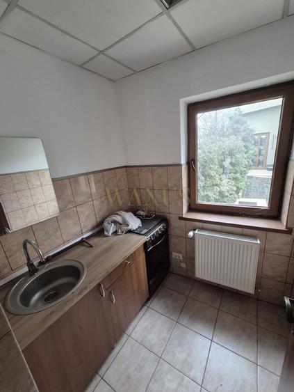 Spațiu comercial, pretabil birouri
