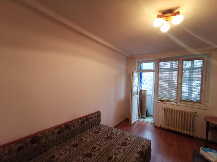 Apartament 3 camere  zona Rapsodia