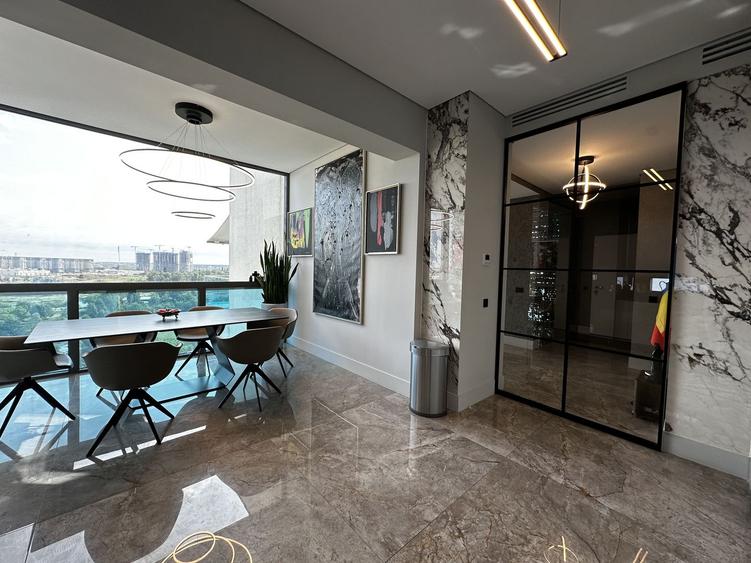 Penthouse Spatios cu Vedere catre Lac in Floreasca
