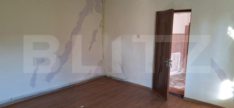 Casa de vanzare , 120mp , 900 mp teren , Piata de vechituri
