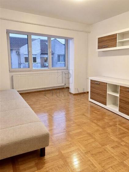 Modern, 2 Camere, Decomandat, Centrala Proprie, Clima
