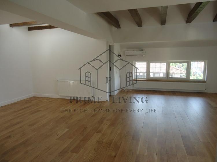 VILA CU 6 CAMERE IN COMPLEX REZIDENTIAL PE LANGA GRADINA ZOO