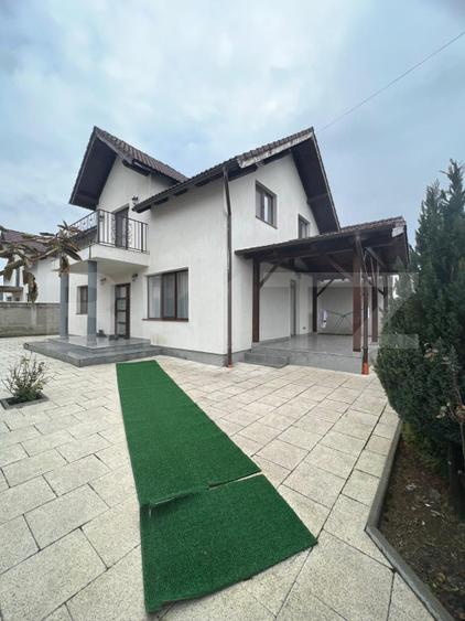 Casa superba in Livezeni