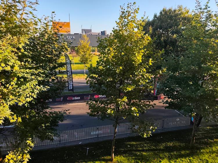 Apartament cu 2 camere cu terasă+boxă- cartierul Kasper Coresi
