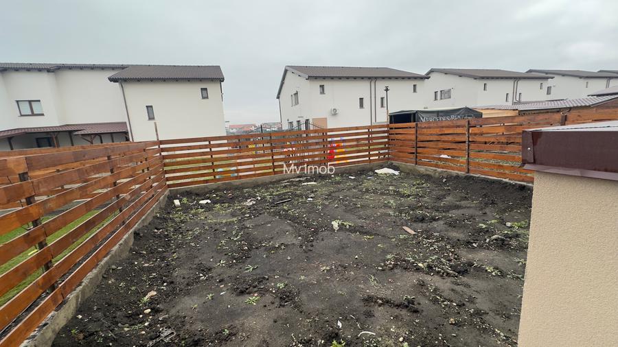 Garsoniera la prima inchiriere la parter cu gradina la intrare in Sanpetru - 10