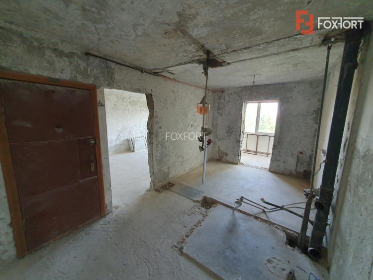 Apartament 3 camere decomandat, gata de renovat, Zona Freidorf