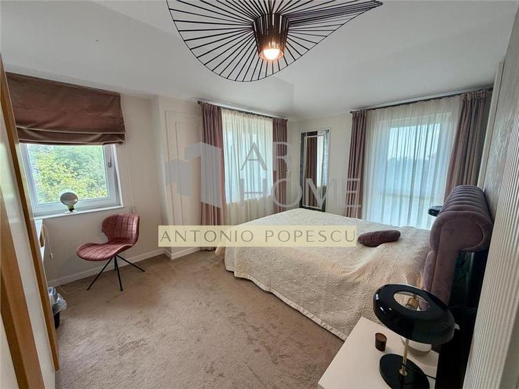Casa 5 camere, ansamblu rezidential cu piscina, in Paulesti Prahova.