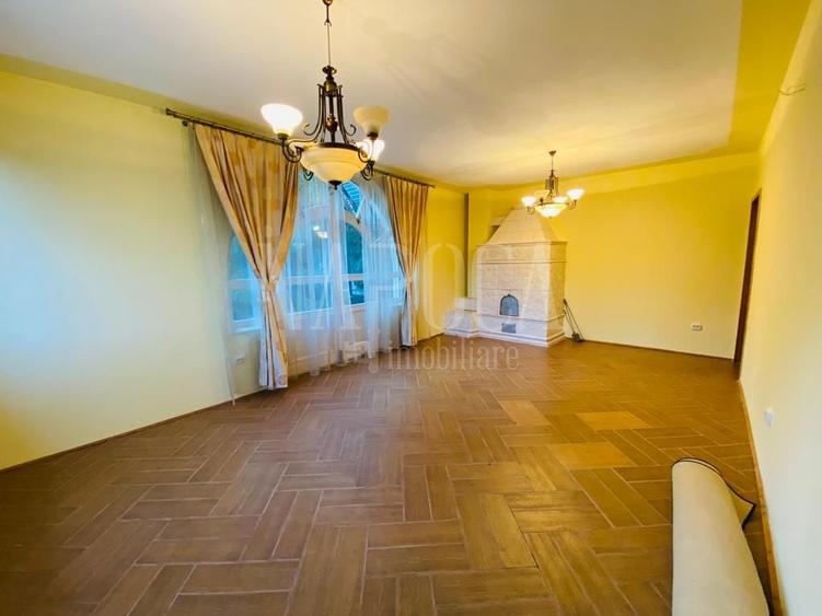 Casa 13 camere de vanzare in Gruia, Cluj Napoca