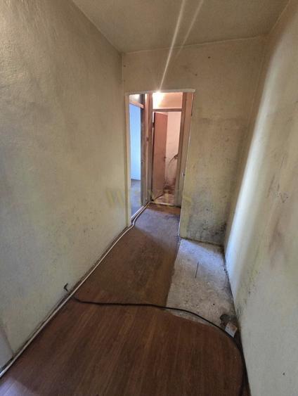 Apartament 4 camere, decomandat