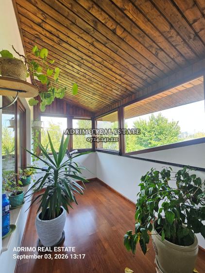 Vila UNICAT 5 camere cu Garaj si Sauna pe Malul Lacului - Campus - 3700eur + TVA - 25