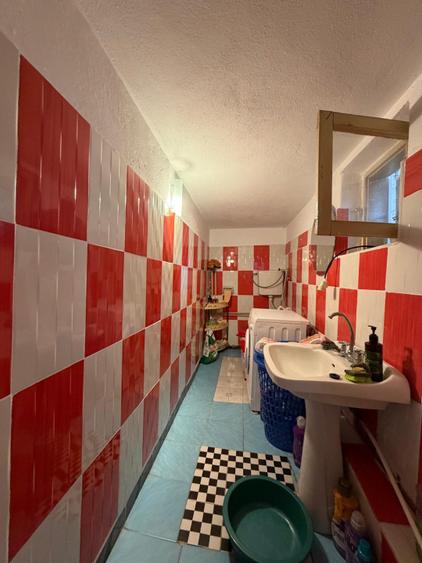 Casa de vanzare, 150 mp, teren 1300 mp, zona Râului