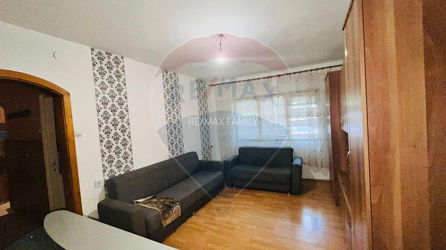 Apartament cu 2 camere de vânzare zona Rogerius - 5