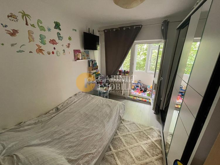 Ultracentral - 3 camere - 2 bai - etaj 3/4 - renovat + Boxa subsol - 2