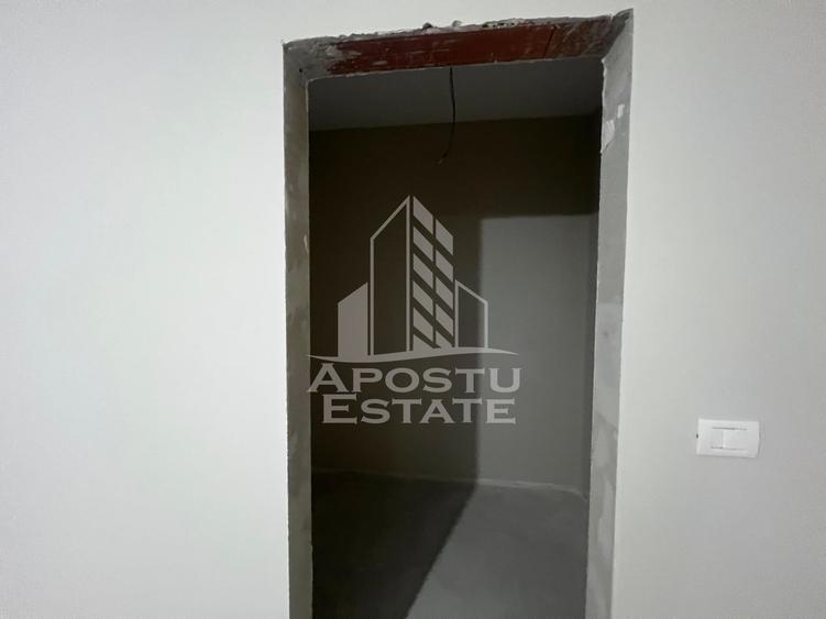 Duplex deosebit Dumbravita- spre pădure zona centrala