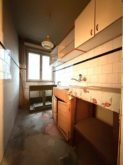 Apartament 4 camere, 70mp utili, Boxa 9mp, etaj 1 -  Take Ionescu