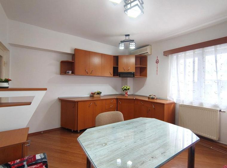 Apartament 4 cam. 90 mp. Ultracentral-Gara