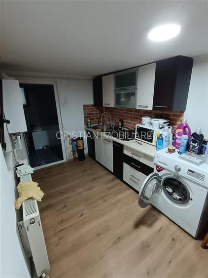 Piata Saraca-Casa 3 cam Caramida 100mp utili toate utilitatile teren 196 mp - 4