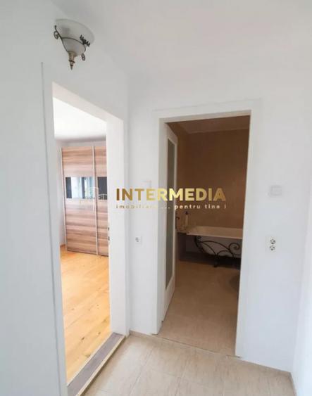 APARTAMENT 2 CAMERE I 50 MP I CETATE ZONA PIATA I FINISAT COMPLET I