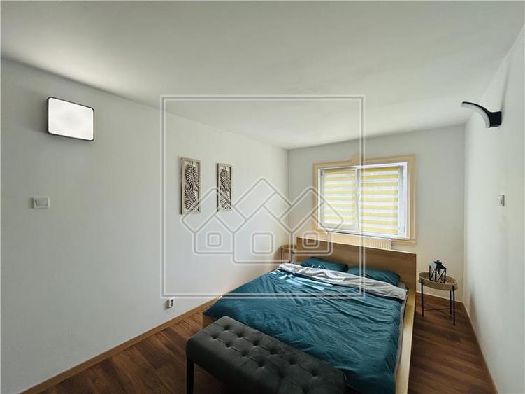 Ap decomandat, 3 camere, 2 bai, 2 balcoane - Zona Turnisor