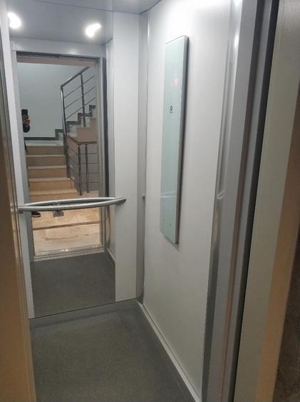 Mamaia -- Apartament nou, cu vedere la mare si loc de parcare