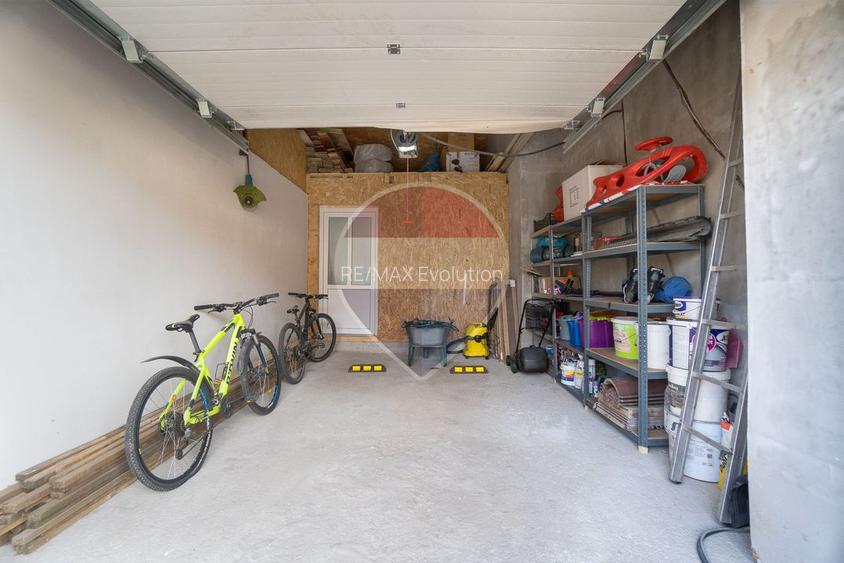 Casă cu personalitate | 204 mp utili | 600 mp teren | Izvor